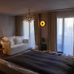 Unique Boutique Antibes ホテル *