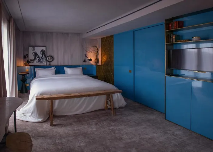 Unique Boutique Antibes Juan-les-Pins