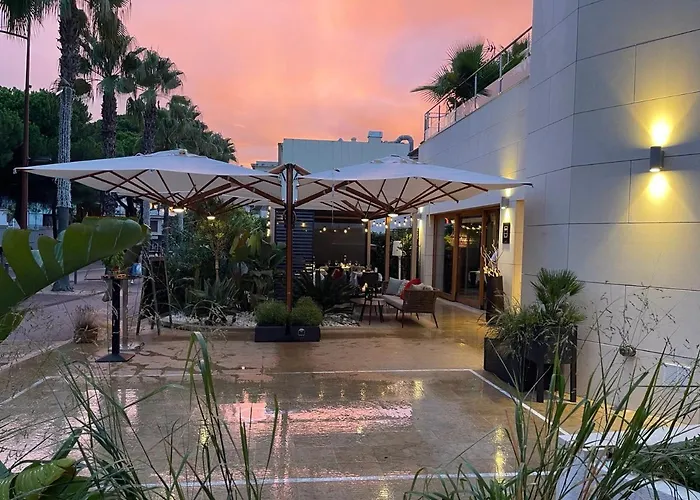 Unique Boutique Juan-les-pins