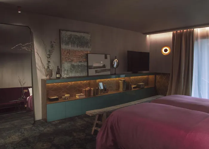 Unique Boutique Antibes Hotel *